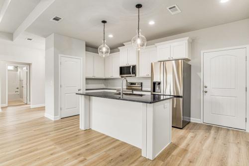 13-web-or-mls-9556-Permenter-Road-12