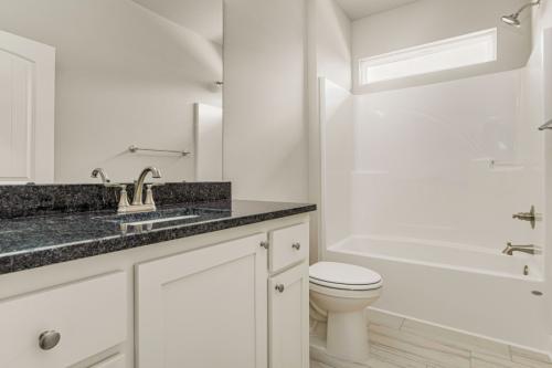 2-web-or-mls-9556-Permenter-Road-1