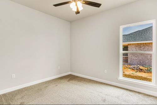 32-web-or-mls-9556-Permenter-Road-31
